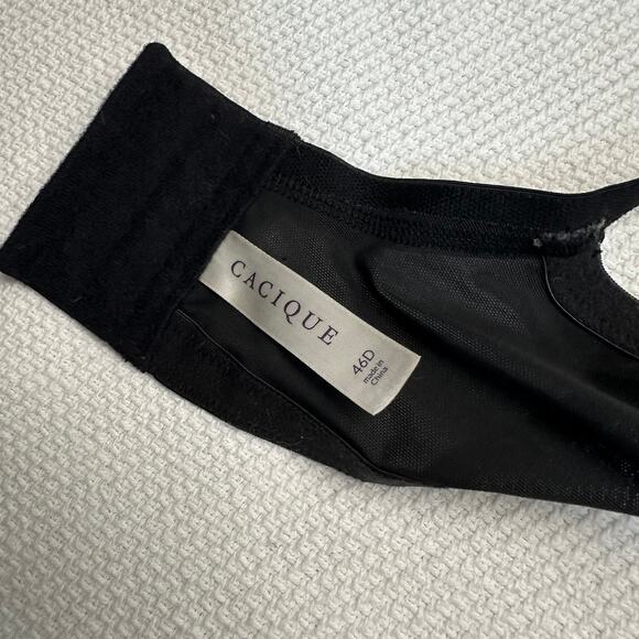 Cacique Bold Lace Plunge Bra Size 46D Black Lace - Picture 4 of 5